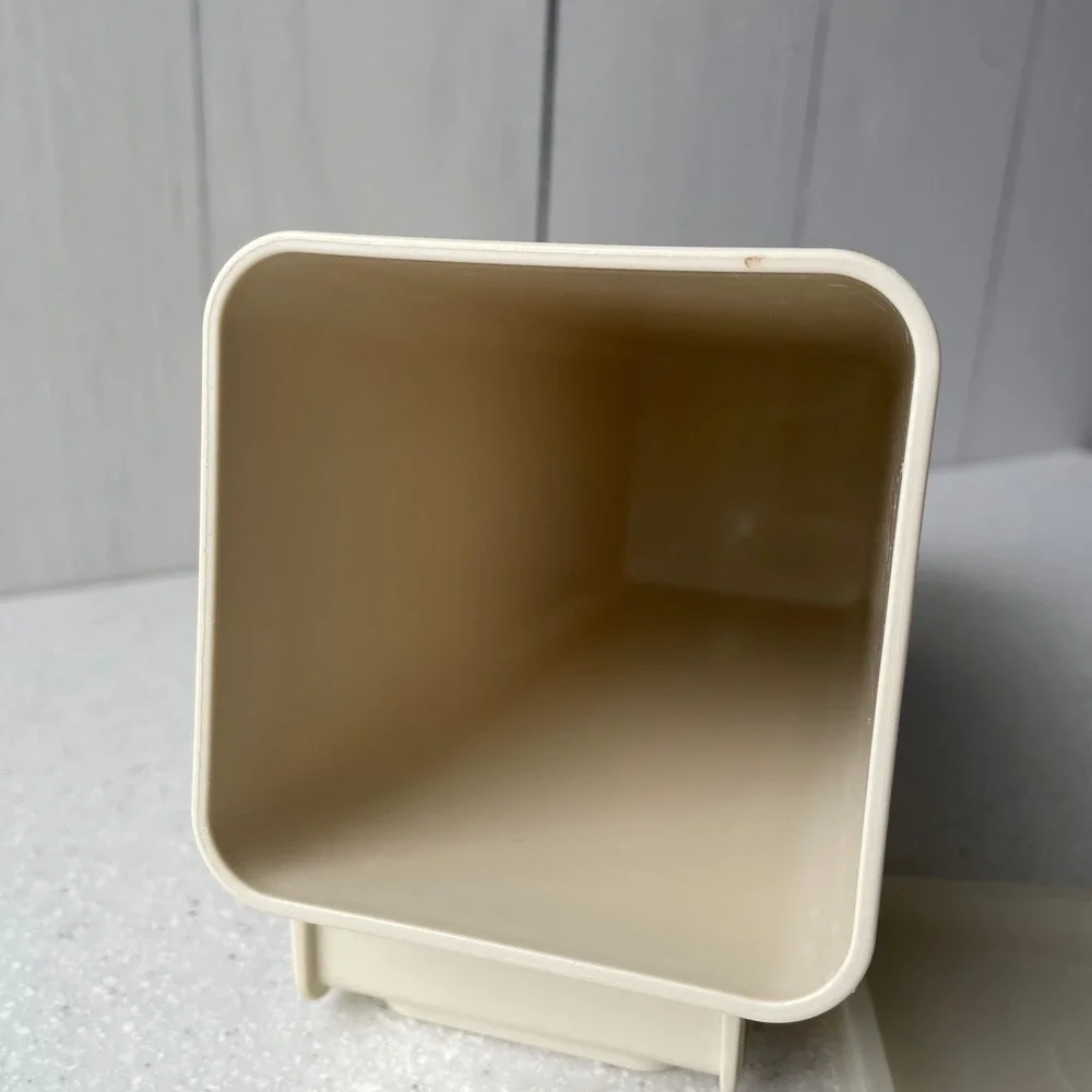Vintage Tupperware Cheese Cracker Keeper Dispenser Almond Cream 1696-1 with Lid